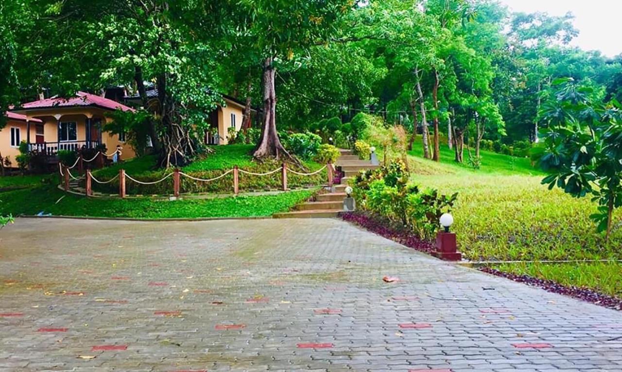 Hill Garden Hotel Чаунгта Екстериор снимка